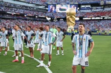 Tangis Lionel Messi Usai Gagal Bawa Argentina Juara Piala Dunia