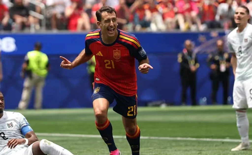 Selebrasi gol Mikel Oyarzabal di Laga Spanyol vs Austria di babak 32 besar Piala Dunia (fifa.com)