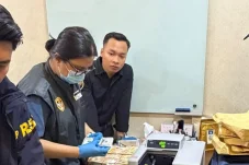 Polisi Temukan Brankas Usai Geledah Kafe dan Money Changer, Nama Jampidsus Kejagung Terseret?