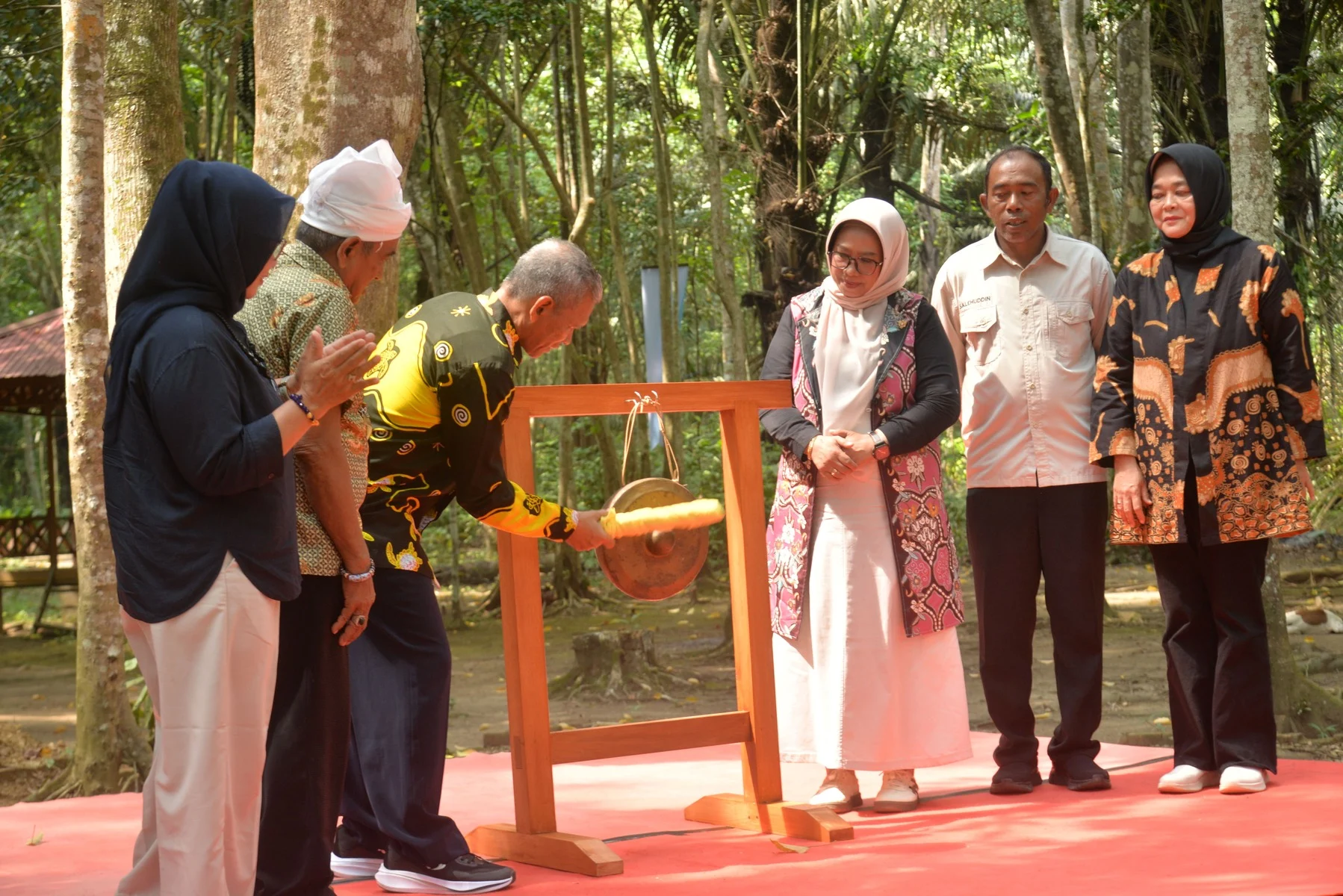 Merawat Alam dan Warisan Leluhur Lewat Festival Rindu Dumaring