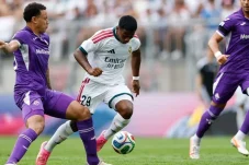 Nomor 9 Real Madrid: Endrick Atau Carlos Espi
