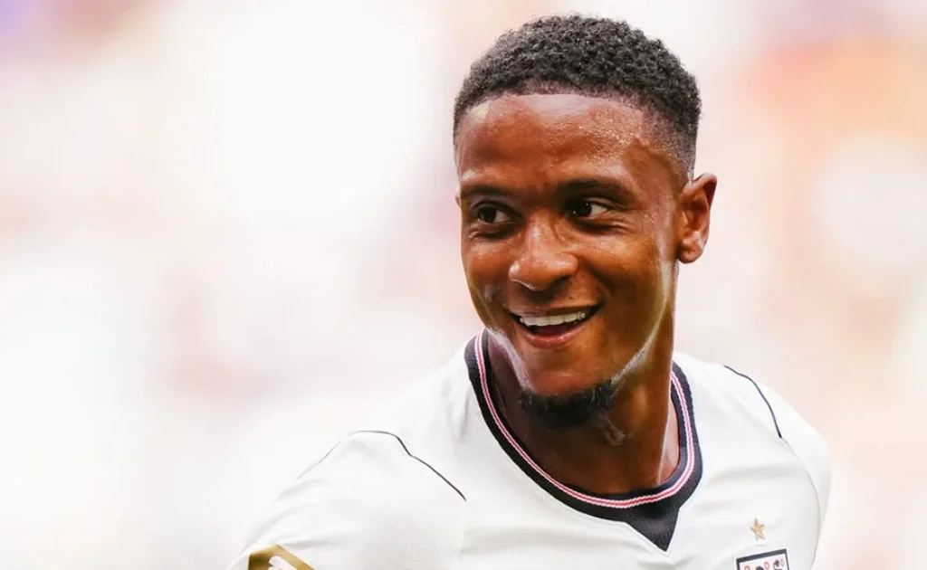 Pemain Aston Villa dan Timnas Inggris Ezri Konsa (Instagram/@ezrikonsa)