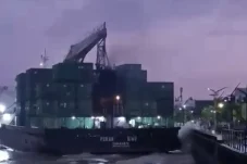 Buntut Kapal Kargo Senggol Tepian Ahmad Yani, Bupati Berau Tegas: Mereka Harus Tanggung Jawab