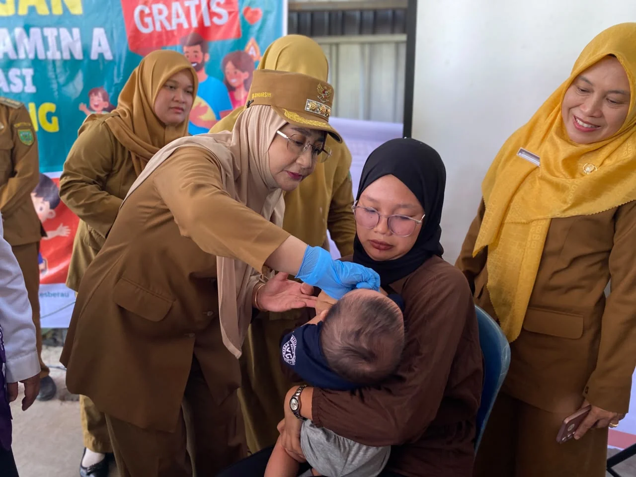 Beri Vitamin A dan Obat Cacing, Bupati Berau Minta Orang Tua Jaga Masa Emas Anak