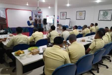 Astra Motor Kaltim 1 Perkuat Budaya Keselamatan Berkendara Melalui Sosialisasi Safety Riding bagi Security Group Astra Balikpapan