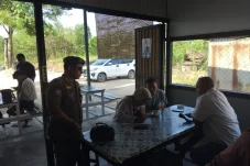 Enak-enakan Nongkrong saat Jam Kerja, 4 ASN Berau Terjaring Sidak Satpol PP