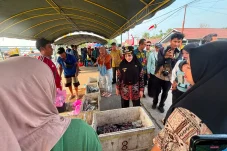 Tekan Inflasi dan Stunting, Pemkab Berau Gencarkan Pasar Ikan Murah Berkeliling di 13 Kecamatan