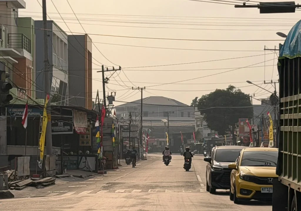 Kabut asap efek karhutla mulai menyelimuti wilayah perkotaan di Kabupaten Berau. (AIDIL/BT)