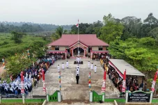Semarak HUT ke-81 RI, Kampung Sei Bebanir Bangun Gelar Upacara Perdana