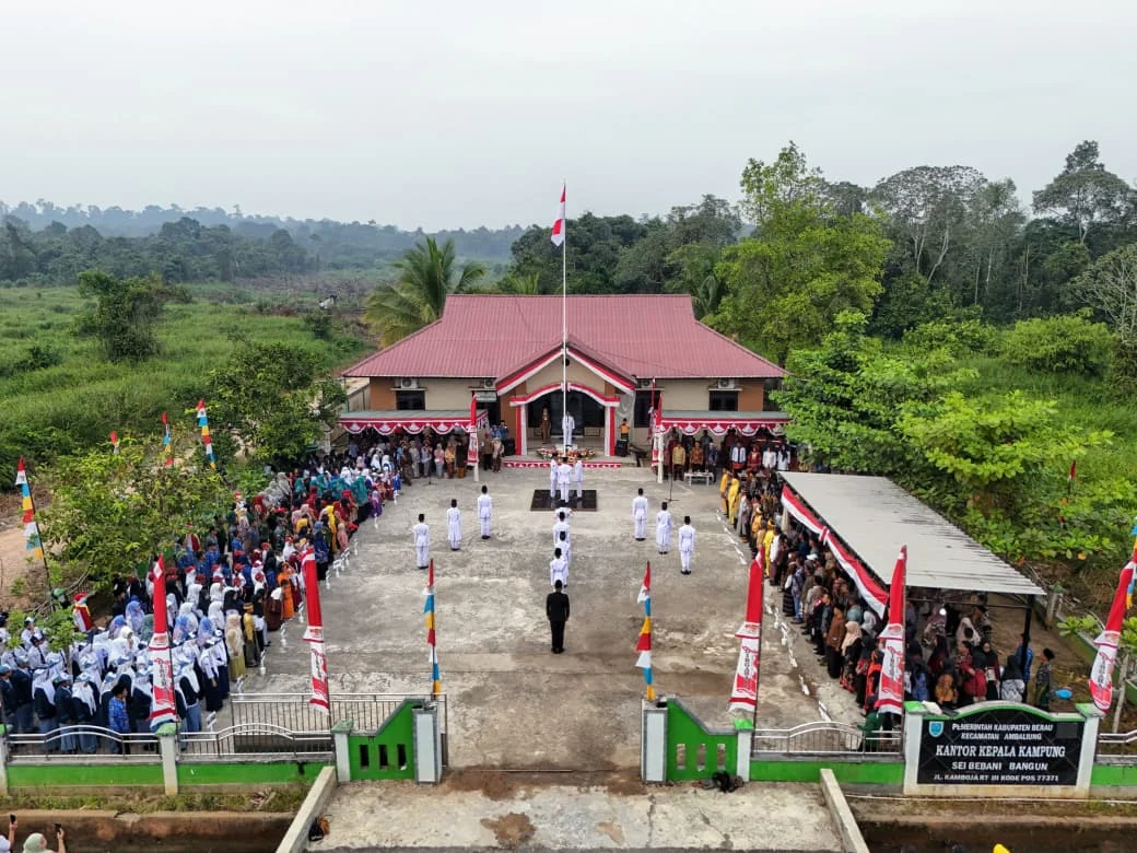Semarak HUT ke-81 RI, Kampung Sei Bebanir Bangun Gelar Upacara Perdana