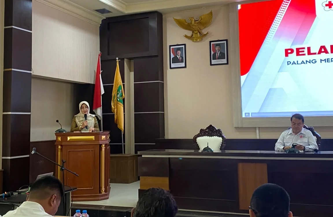 Kasus ISPA Melonjak Akibat Kabut Asap, Bupati Berau Minta PMI Cepat Turun ke Lapangan
