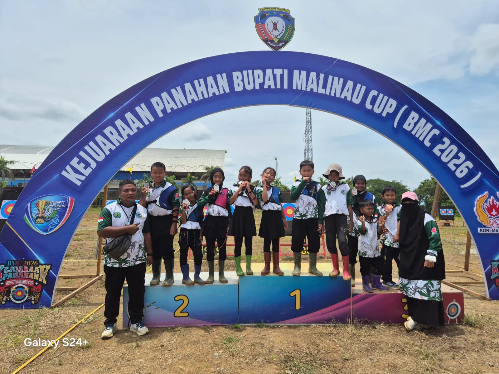 Sukses di Bupati Malinau Cup VI, Kontingen Panahan Berau Borong Puluhan Medali