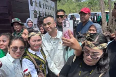 Raffi Ahmad Dkk Sumbang Rp 500 Juta, Wabup Gamalis: Untuk Warga Berau Terdampak Karhutla