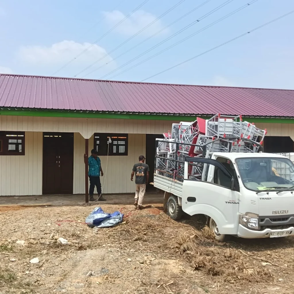 Pembangunan Ruang Kelas Belajar SDN Filial 001 Birang yang sudah mencapai 95 persen. (IST)