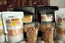 Dari Hobi Memasak hingga Bertahan 8 Tahun, Wihaza Hadirkan Camilan Lokal Khas Berau