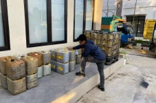 Jangan Berani Timbun BBM! Polres Berau Ringkus 5 Tersangka dan Sita Ribuan Liter Solar-Pertalite