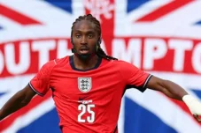 Tinggalkan Spurs Djed Spence Selangkah Lagi ke Inter Milan
