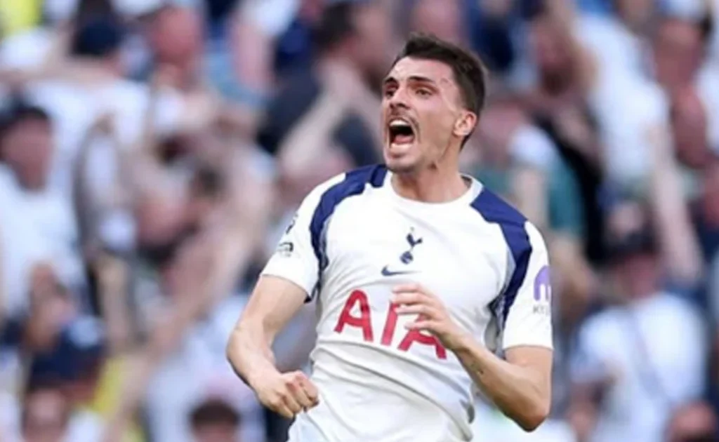 Pemain Bayern Munich Joao Palhinha saat dipinjamkan ke Tottenham Hotspur (Instagram/@joaopalhinha6)