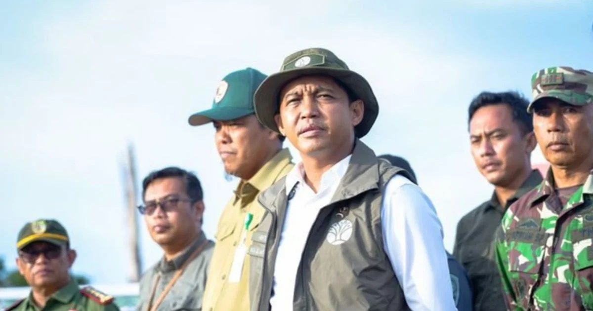 Agenda Menhut Raja Juli di Berau: Tinjau Penanganan Karhutla hingga ke PPS Long Sam