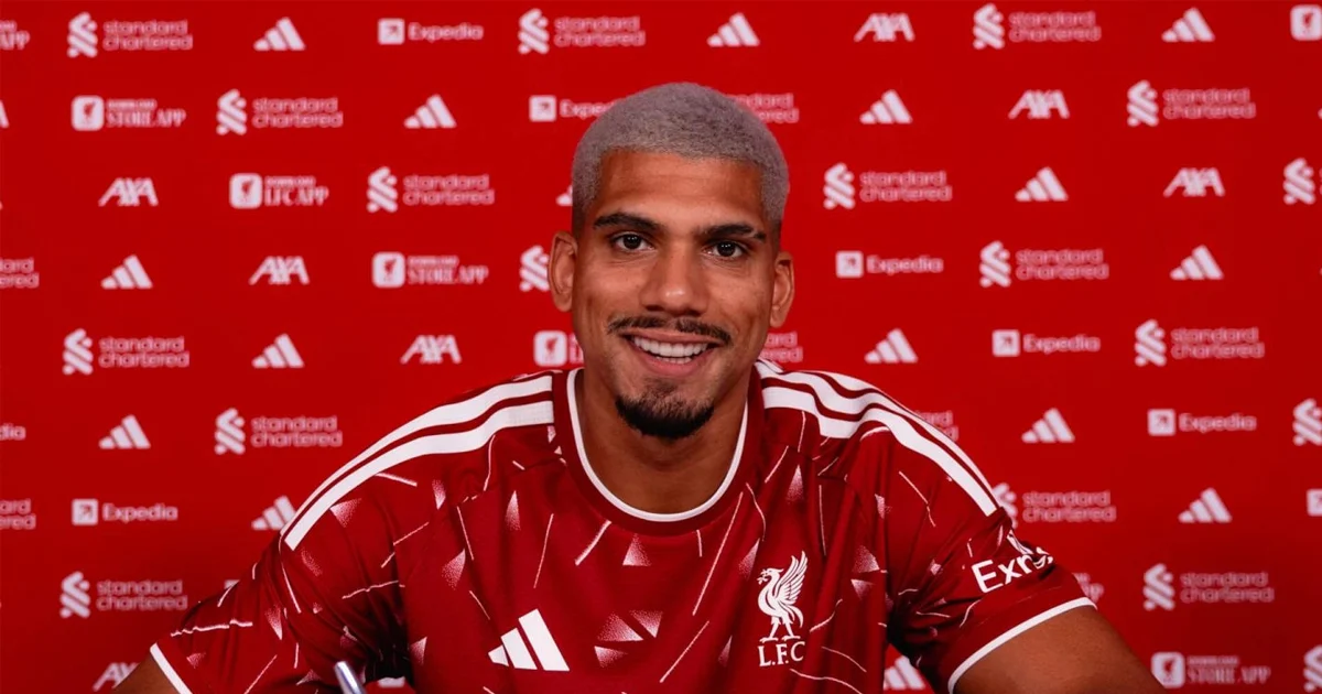 Ada Saran Darwin Nunez Dibalik Kepindahan Ronald Araujo ke Liverpool