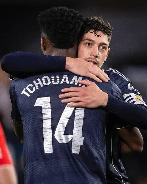Aurelien Tchouameni dan Federico Valverde, di Real Madrid pada mysim lalu. (x/@SeputarMadrid)