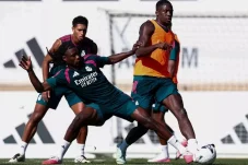 Dua Pemain Ini Bakal Hengkang dari Real Madrid, Camavinga Selamat dari Ancaman