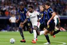 Vinicius Tampil Buruk di Real Madrid, Jose Mourinho Datang Membela