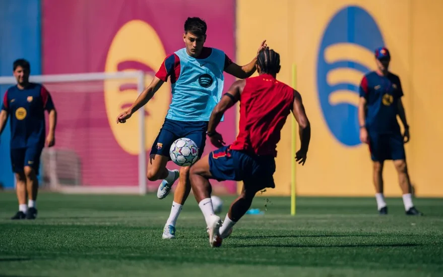 Latihan skuad Barcelona. (fcbarcelona.com)
