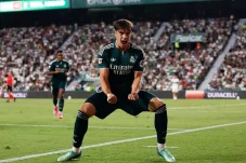 Carlos Espi Jadi Pahlawan, Real Madrid Menang 2-3 vs Elche di La Liga