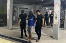 Atasi Kepadatan Hunian, Rutan Tanjung Redeb Pindahkan 8 Warga Binaan ke Tenggarong