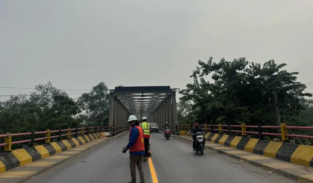 Marka Mulai Pudar, 2 Jembatan di Berau Dicat Ulang