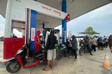 Kemarau Panjang Ganggu Jalur Sungai, Distribusi BBM Pertamina di Berau Belum Normal