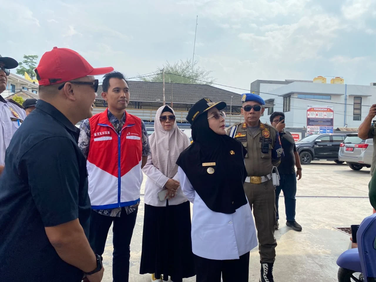Bupati Berau, Sri Juniarsih Mas, meninjau SPBU Sambaliung baru, Rabu (9/9/2026), untuk memastikan penyaluran BBM berjalan sesuai aturan.