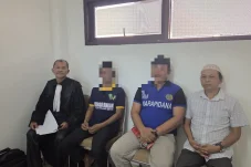 Masuk Agenda Pemeriksaan Saksi, 3 Terdakwa Dugaan Korupsi JUT Teluk Sumbang Disidangkan