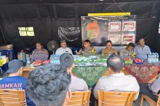 Ikhtiar Padamkan Karhutla, Petugas dan Masyarakat Kampung Kasai Gelar Doa Bersama