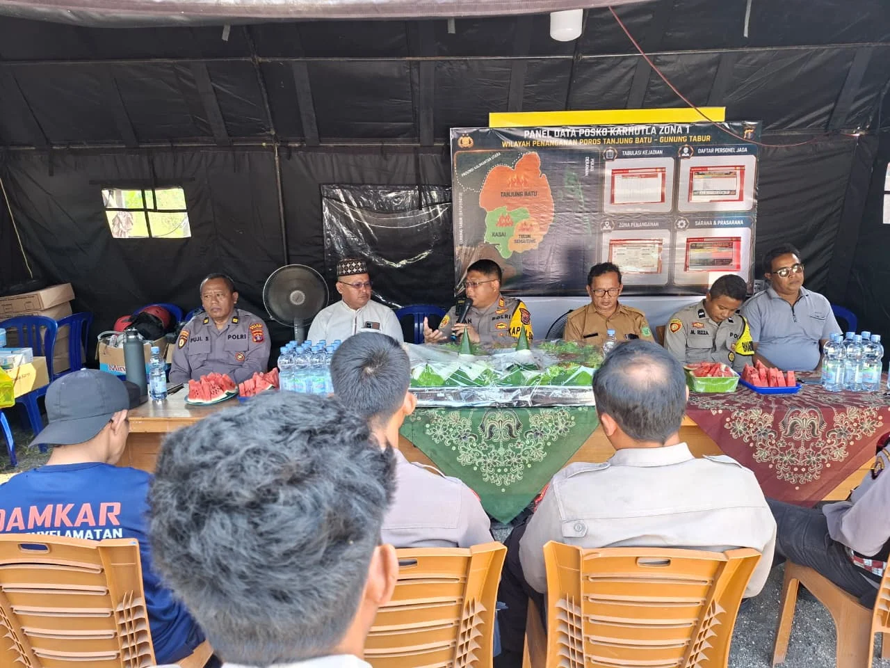 Ikhtiar Padamkan Karhutla, Petugas dan Masyarakat Kampung Kasai Gelar Doa Bersama