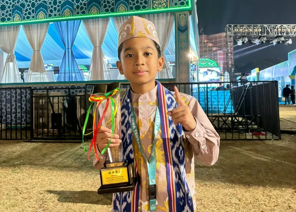 Banggakan Berau dan Kaltim di Usia 11 Tahun, Ahmad Fatih Sabet Terbaik 1 Tartil MTQ Nasional 2026