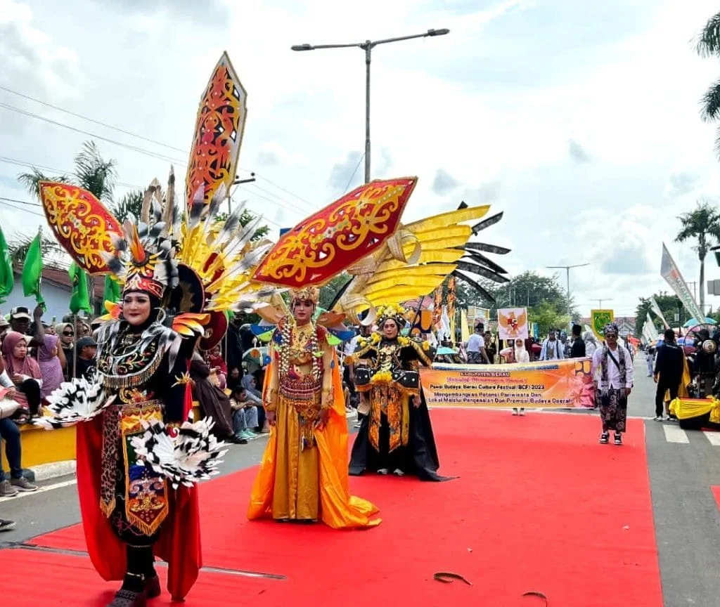 Pawai Budaya Berau Ethno Carnival tahun sebelumnya. (IST)