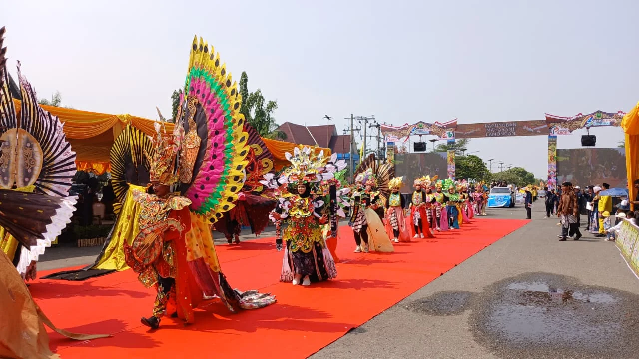 Para peserta Berau Ethno Carnival 2026. (Adrikni/BT)