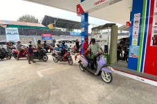 Heboh BBM Diisi ke Jeriken di SPBU Sambaliung, Ternyata Dexlite Non-Subsidi