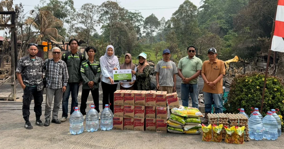 Ringankan Beban Korban Kebakaran di Kampung Tasuk, PT Berau Coal Salurkan Sembako
