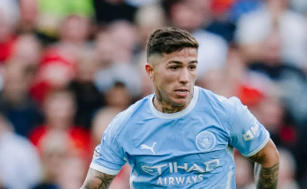 Pemain Manchester City Enzo Fernandez (X/@ManCity)
