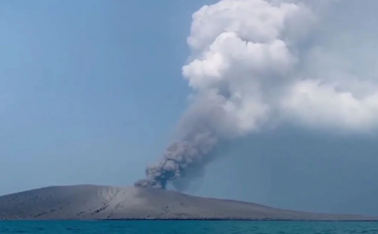 Indonesia Dirundung Bencana: Kabut Asap Karhutla hingga Erupsi Gunung Berapi