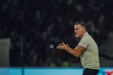 John Herdman Akui Tertekan, Minta Fans Timnas Indonesia Lebih Sabar