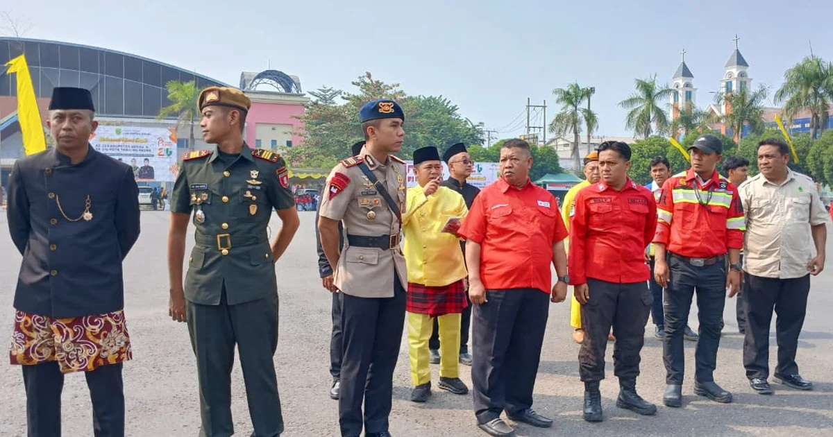 Upacara HUT Berau, Bupati Sri Juniarsih Apresiasi Para Pejuang Pemadam Karhutla
