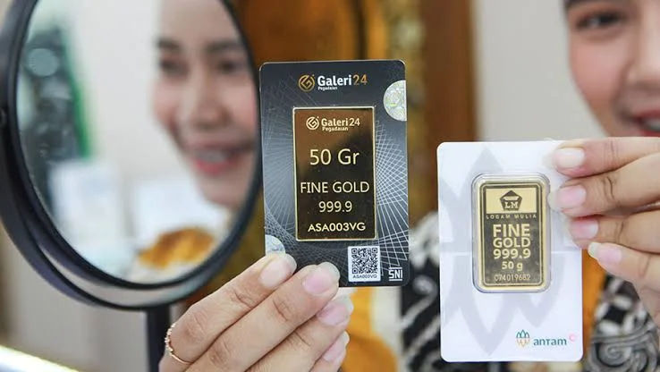 Harga Emas Berau Hari Ini Anjlok! Antam Turun Rp25.000 Per Gram, Cek Harga di Galeri 24