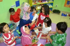 Lowongan Kerja Berau! English Corner Course Butuh Guru, Siapkan Gaji Rp3,4 Juta