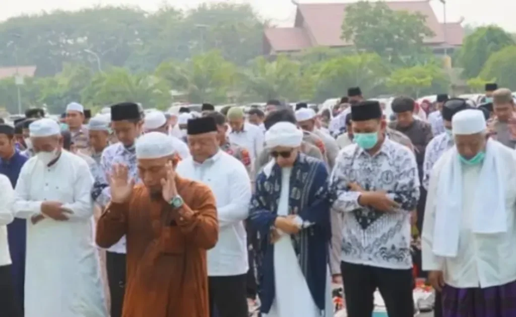 Salat Istisqa kembali digelar di Berau (Instagram/@prokopim_berau)