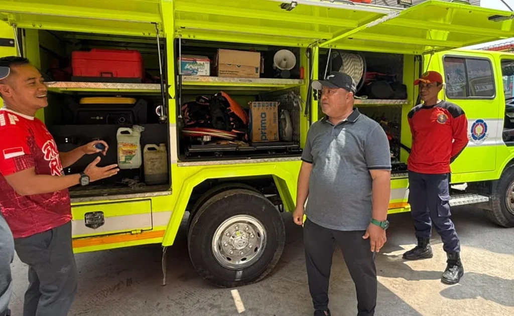 Wakil Bupati Berau, Gamalis saat berkunjung ke kantor Disdamkarmat Berau (Ist)