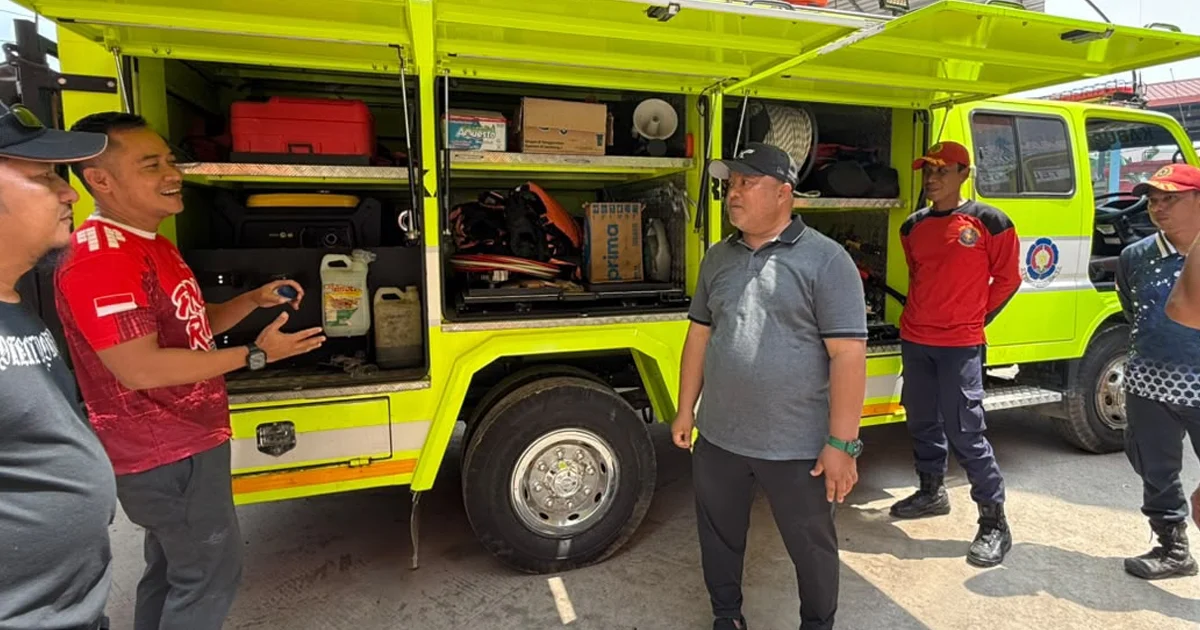 Wakil Bupati Berau, Gamalis saat berkunjung ke kantor Disdamkarmat Berau (Ist)